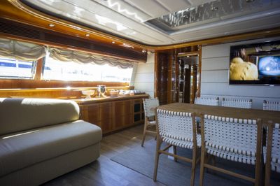 Yacht