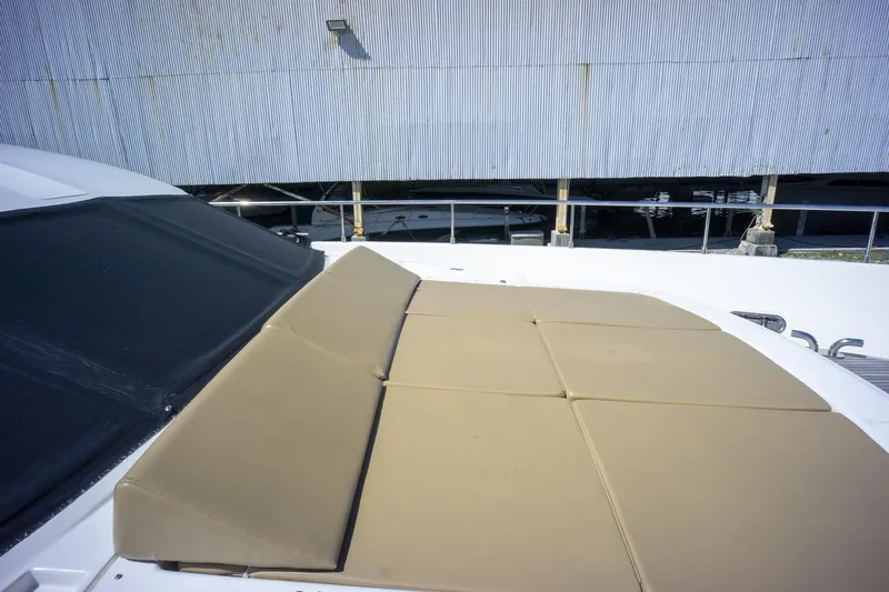 Paladin Yacht Photos Pics Ferretti Yachts Custom Line 94, 2000 model, featuring a sunbathing deck area.