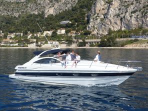 2000 Pershing 37