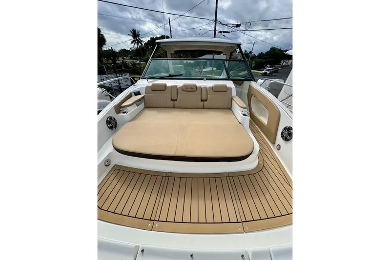 Soiral V Yacht Photos Pics 2021 Sea Ray 320 Sundancer boat with spacious deck and comfortable seating.