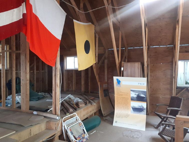 2012-85-custom-boat-house