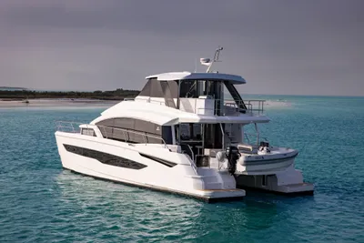 2026 Aquila 54 Yacht