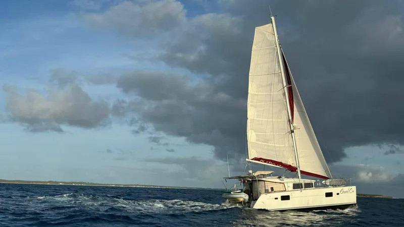 Grand Cru Yacht Photos Pics 