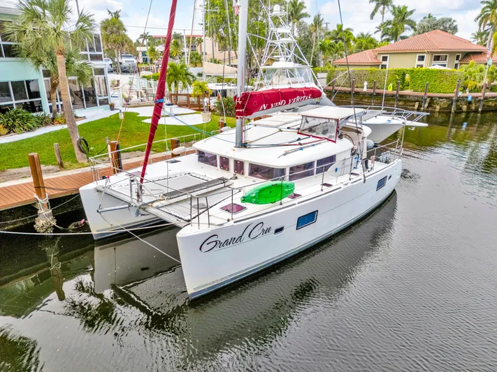 Grand Cru Yacht Photos Pics 