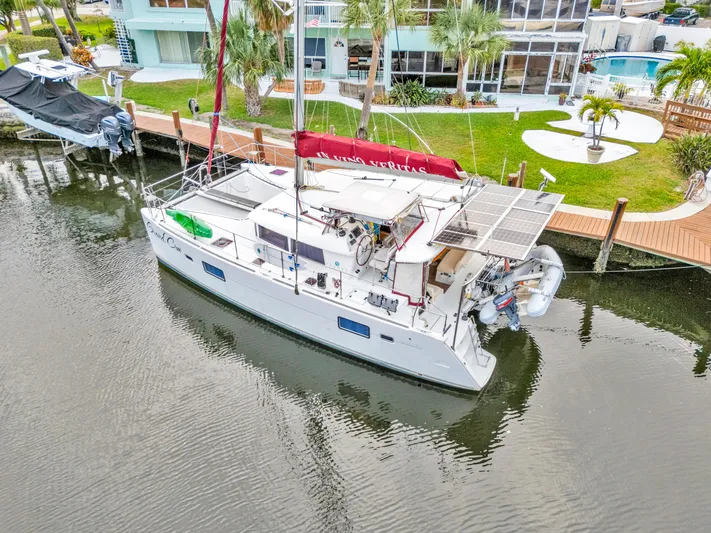 Grand Cru Yacht Photos Pics 