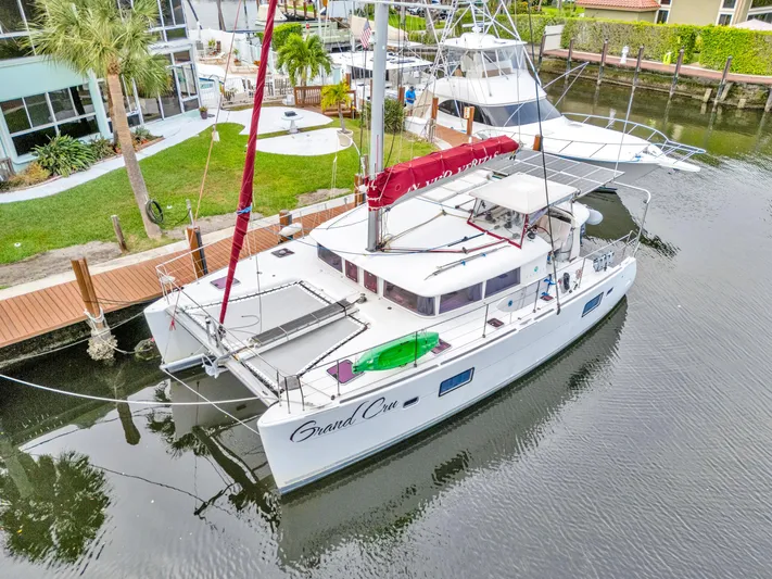 Grand Cru Yacht Photos Pics 