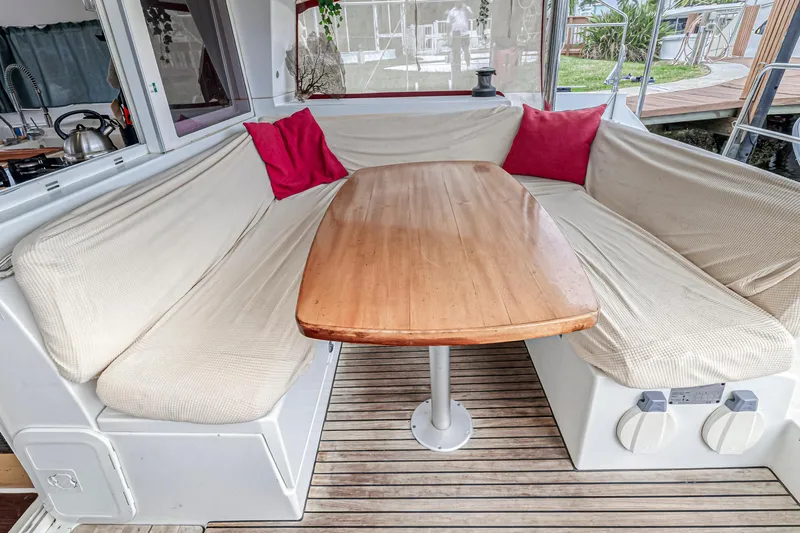 Grand Cru Yacht Photos Pics 