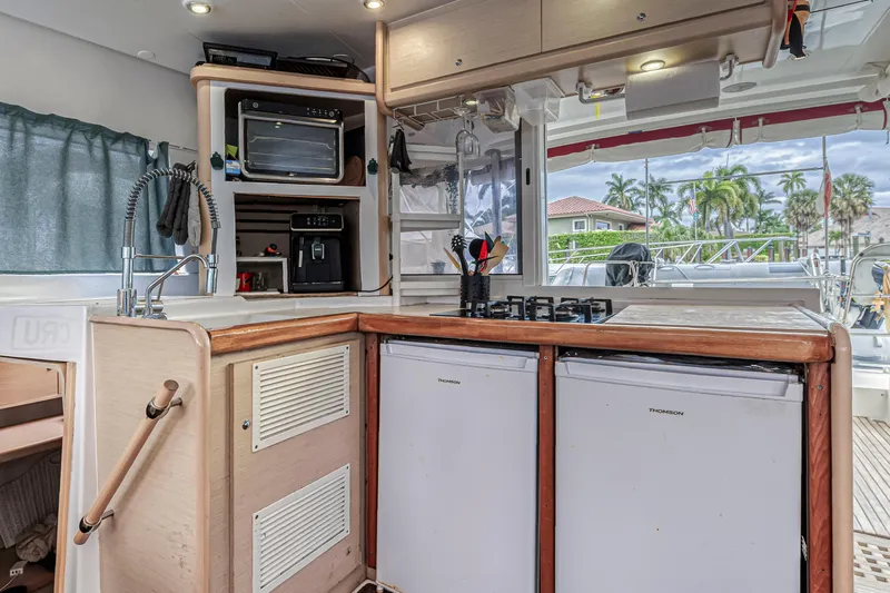 Grand Cru Yacht Photos Pics 