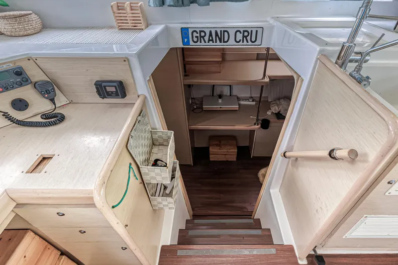 Grand Cru Yacht Photos Pics 