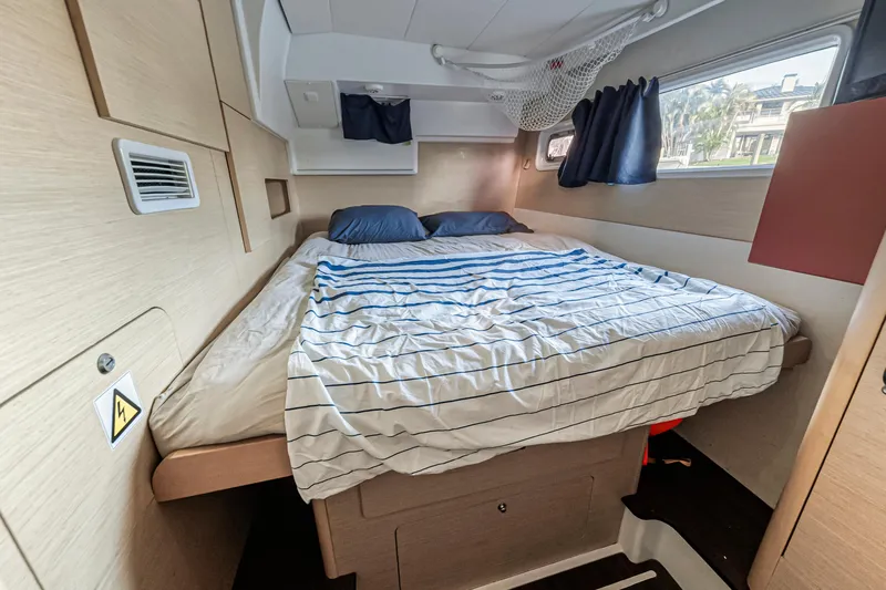 Grand Cru Yacht Photos Pics 