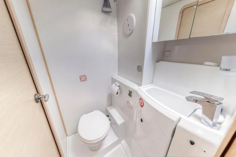 Grand Cru Yacht Photos Pics 