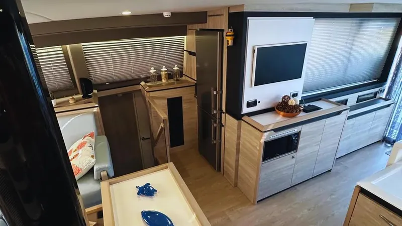 Samurai Yacht Photos Pics 