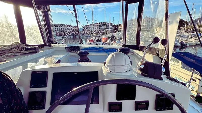 Samurai Yacht Photos Pics 