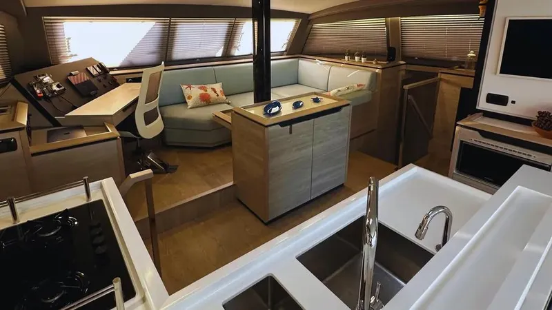 Samurai Yacht Photos Pics 