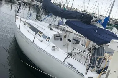 Beneteau First 285