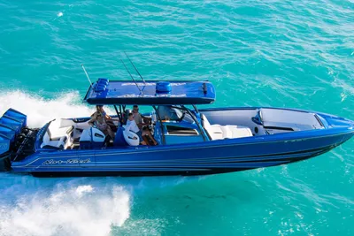 Nor-Tech 390 Sport Center Console