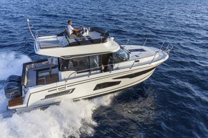 2023 Jeanneau Merry Fisher 1095 FLY