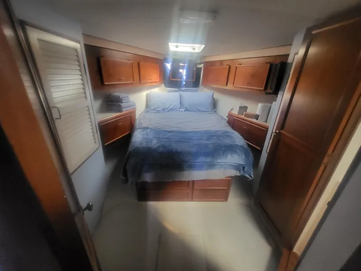 Hailey Girl Yacht Photos Pics 