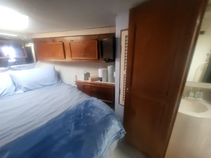 Hailey Girl Yacht Photos Pics 