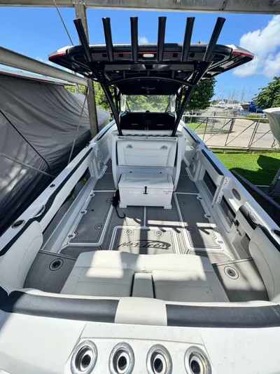  Yacht Photos Pics 2019 Nor-Tech 390 Sport Center Console boat with spacious deck and modern design.