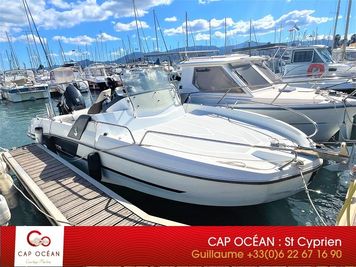 2014 Beneteau Flyer 6 Sundeck