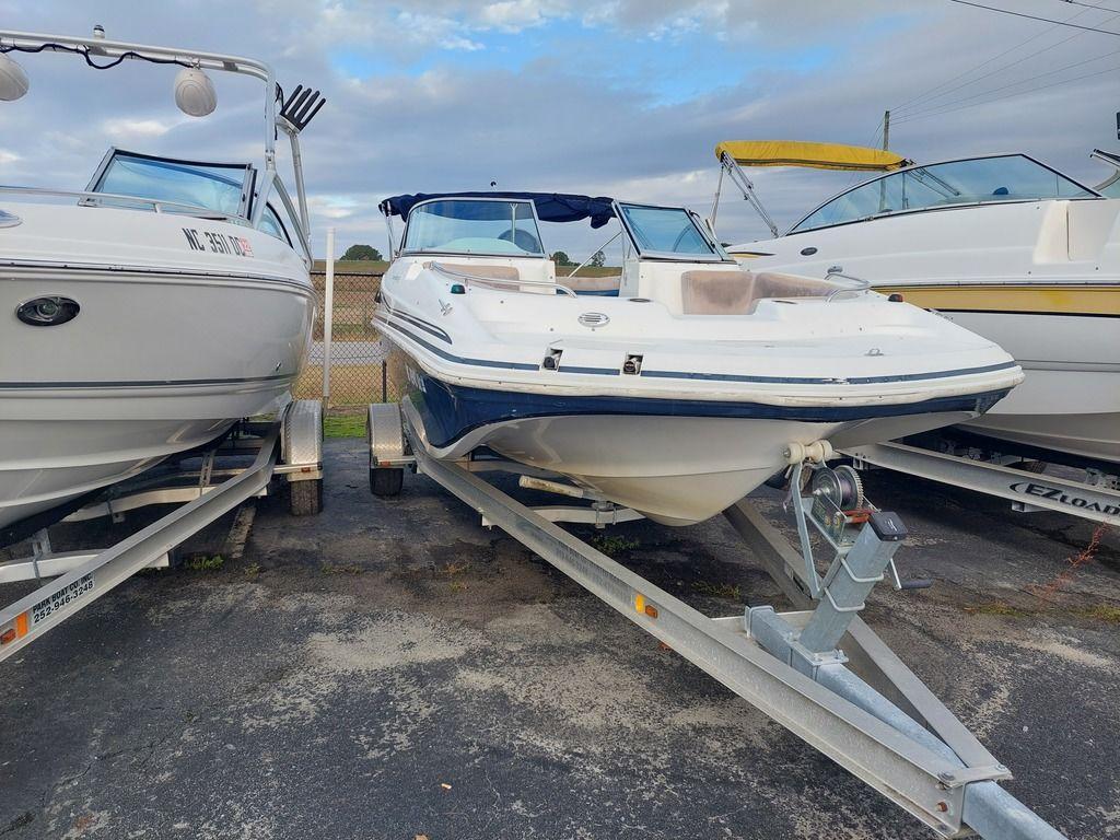 2013 Hurricane SUNDECK SD 187 OB Bowrider for sale YachtWorld