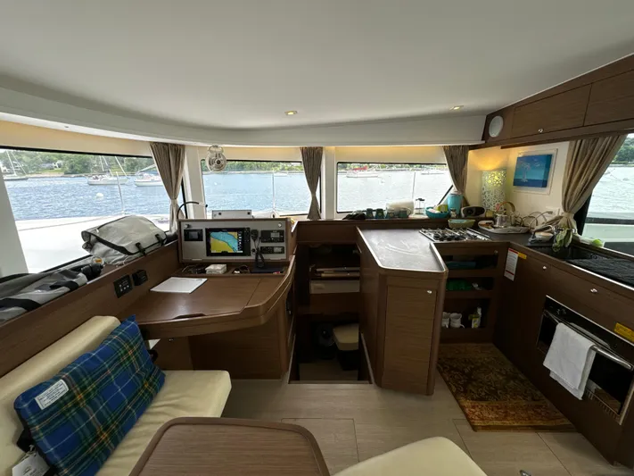 Vela Yacht Photos Pics 