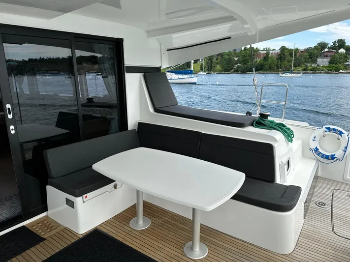 Vela Yacht Photos Pics 