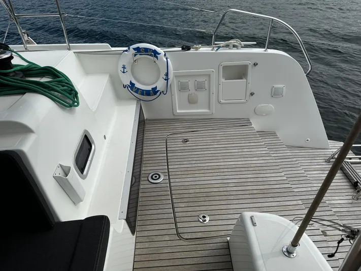 Vela Yacht Photos Pics 