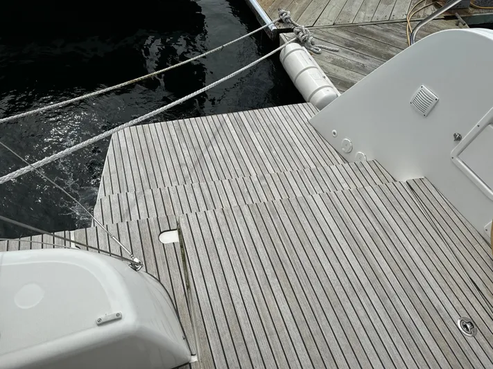 Vela Yacht Photos Pics 