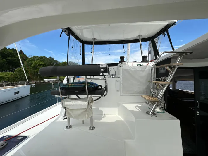 Vela Yacht Photos Pics 