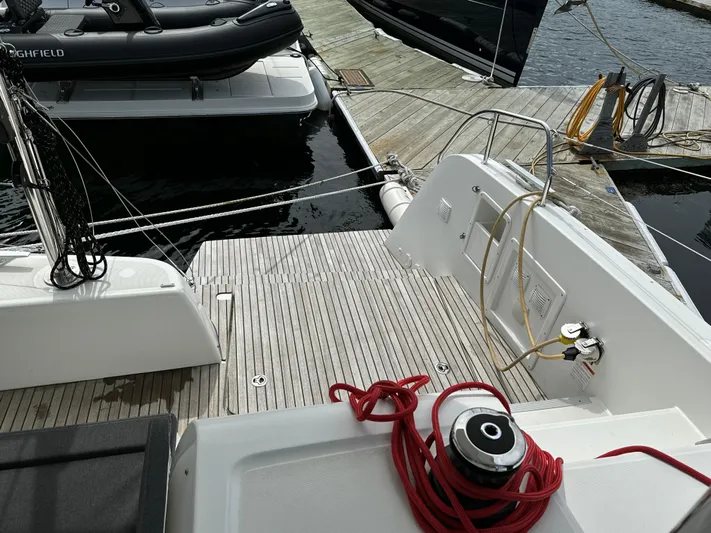 Vela Yacht Photos Pics 