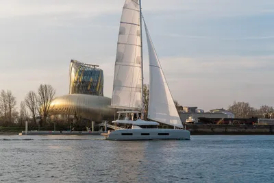 Lagoon 55