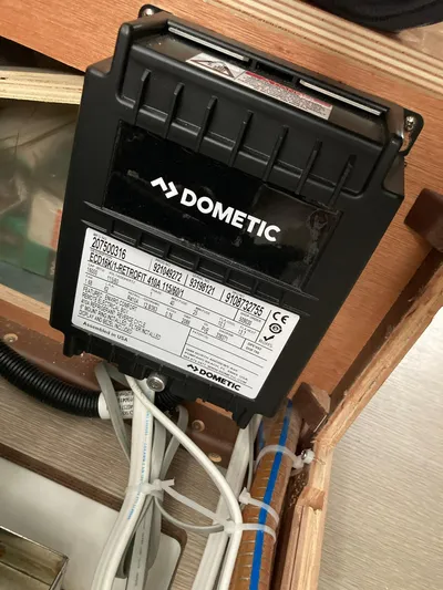 Vela Yacht Photos Pics Dometic control panel in 2018 Lagoon 42 yacht, showing wiring and specifications.