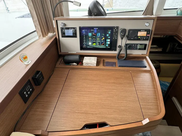 Vela Yacht Photos Pics 