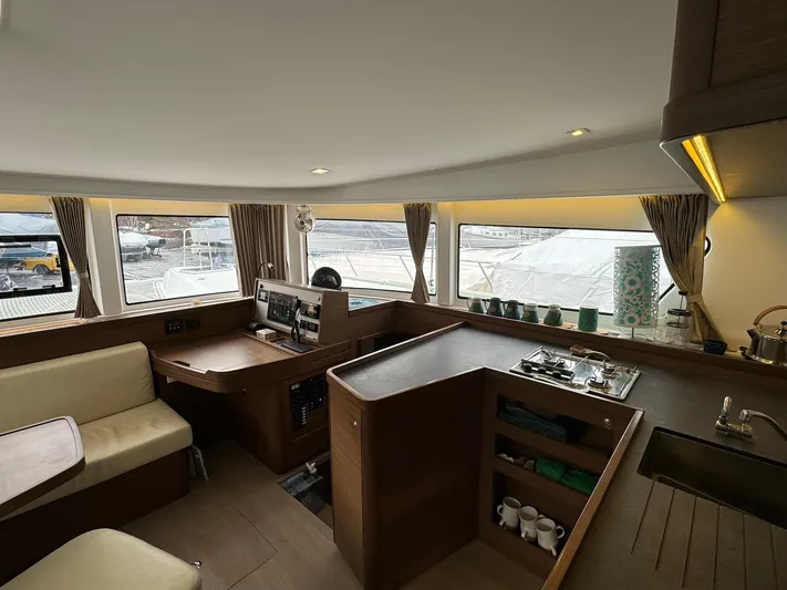 Vela Yacht Photos Pics 