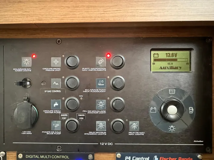 Vela Yacht Photos Pics 