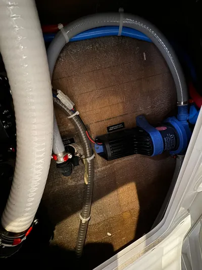 Vela Yacht Photos Pics 