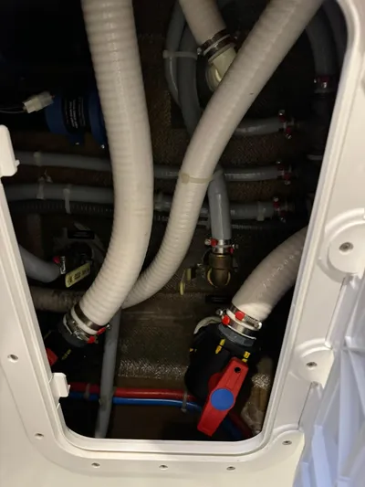 Vela Yacht Photos Pics 