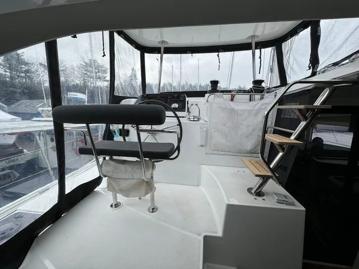 Vela Yacht Photos Pics 