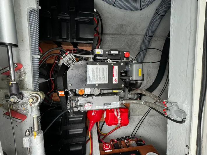 Vela Yacht Photos Pics 