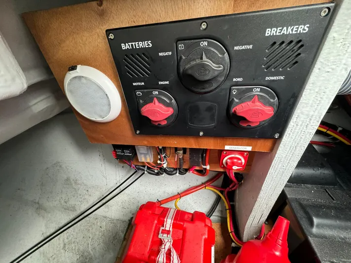 Vela Yacht Photos Pics 