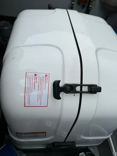 Vela Yacht Photos Pics 