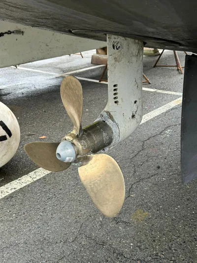 Vela Yacht Photos Pics 