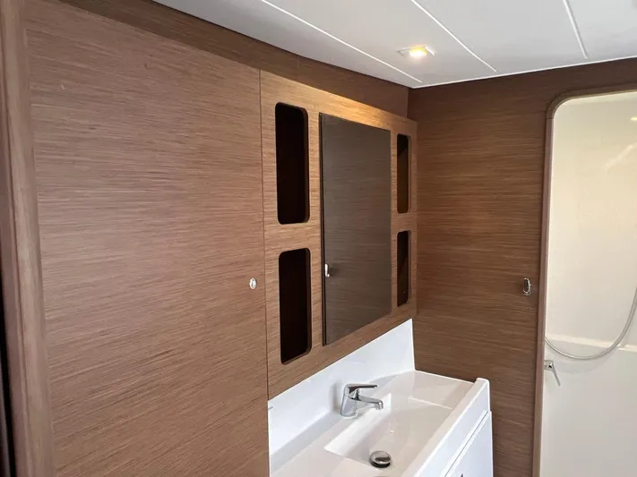 Vela Yacht Photos Pics 