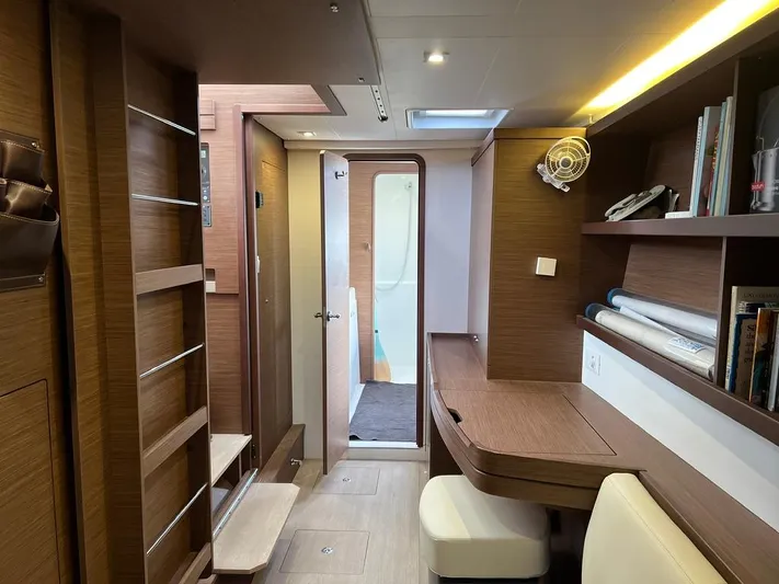 Vela Yacht Photos Pics 
