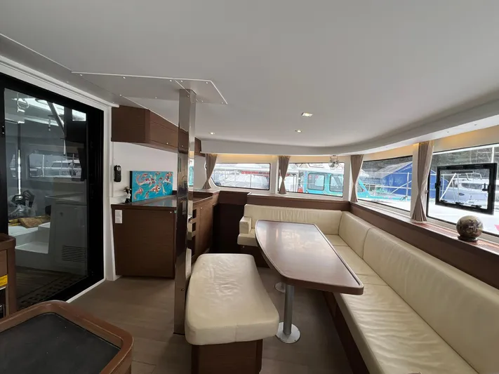 Vela Yacht Photos Pics 