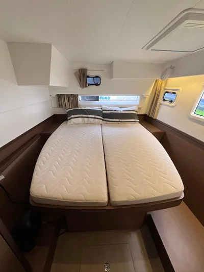 Vela Yacht Photos Pics 