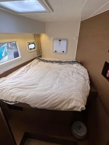 Vela Yacht Photos Pics 