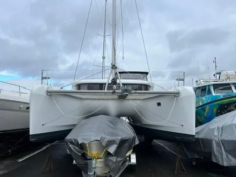 Vela Yacht Photos Pics 
